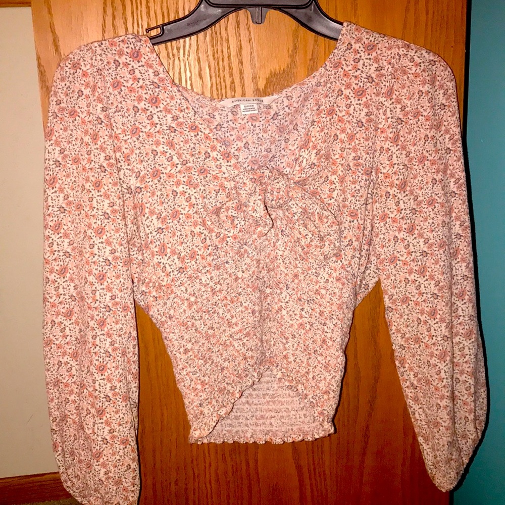 Size small American eagle blouse